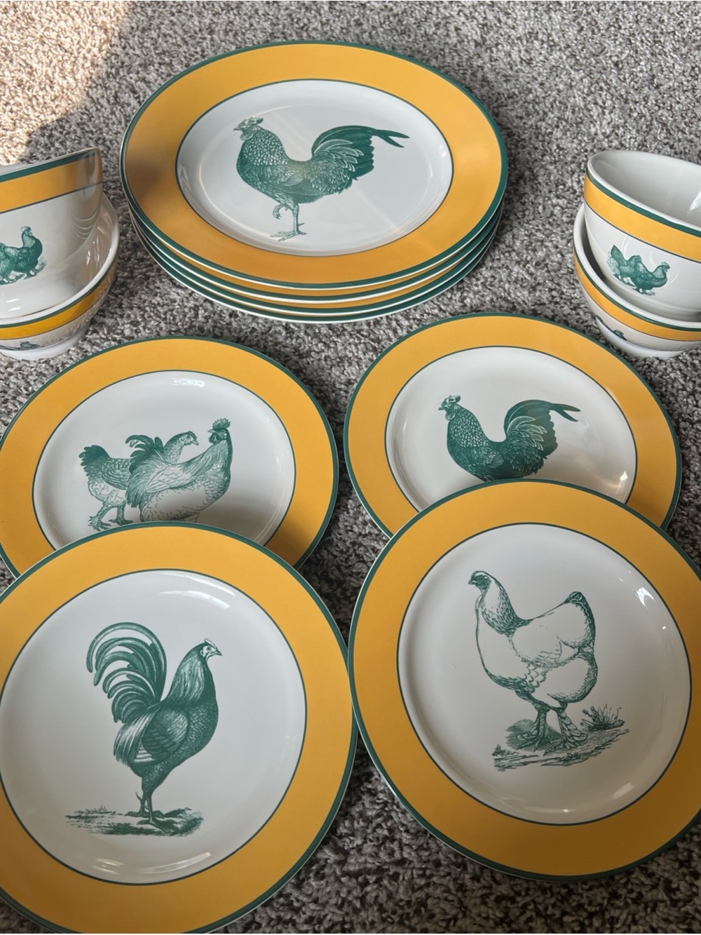 Yellow & Green Farmhouse Rooster‎ Dinnerware Set for 4 🍽️